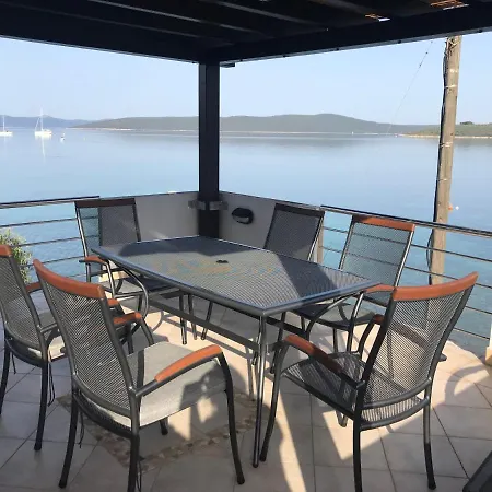 Prst 1 Apartmán Ugljan