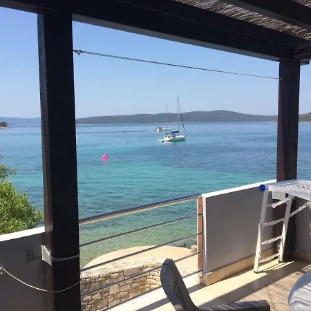 Apartament Prst 1 *